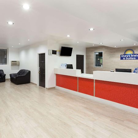 Days Inn By Wyndham Mission Valley-Sdsu San Diego Eksteriør billede