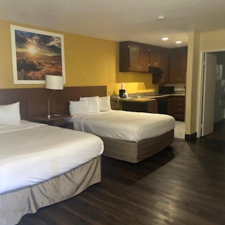 Days Inn By Wyndham Mission Valley-Sdsu San Diego Eksteriør billede