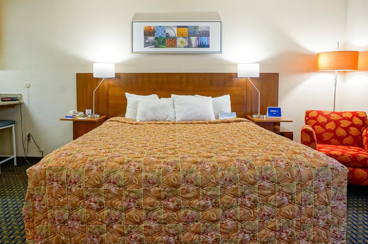 Days Inn By Wyndham Mission Valley-Sdsu San Diego Værelse billede